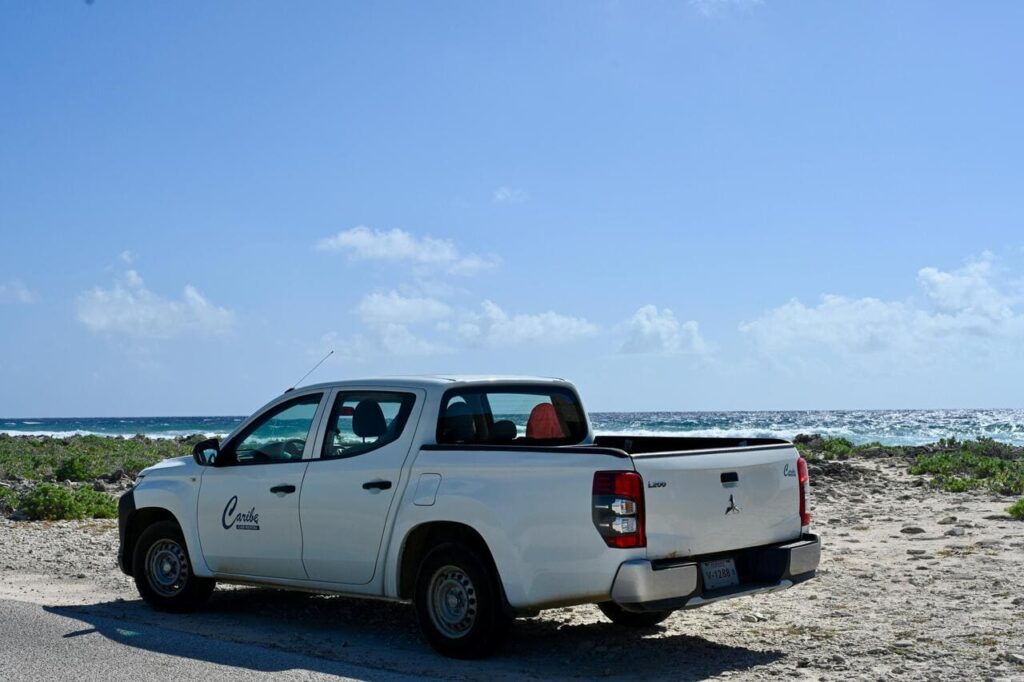 Exploring Bonaire with rental car