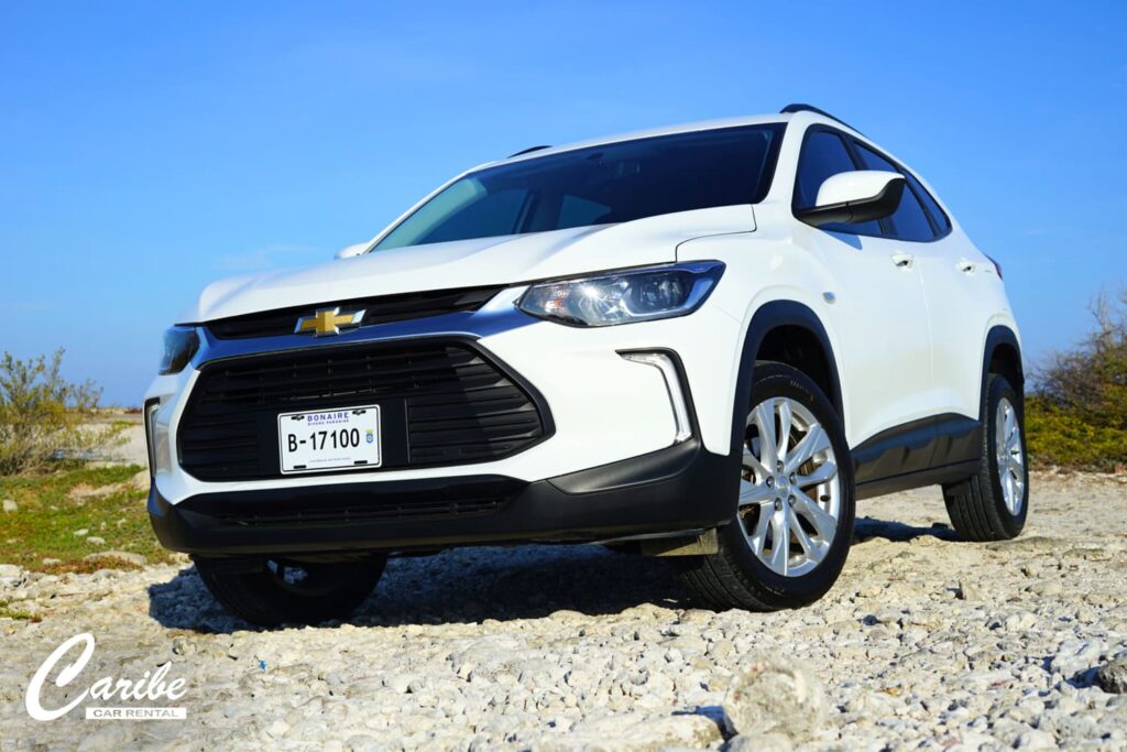 Rental car bonaire chevrolet trax front view