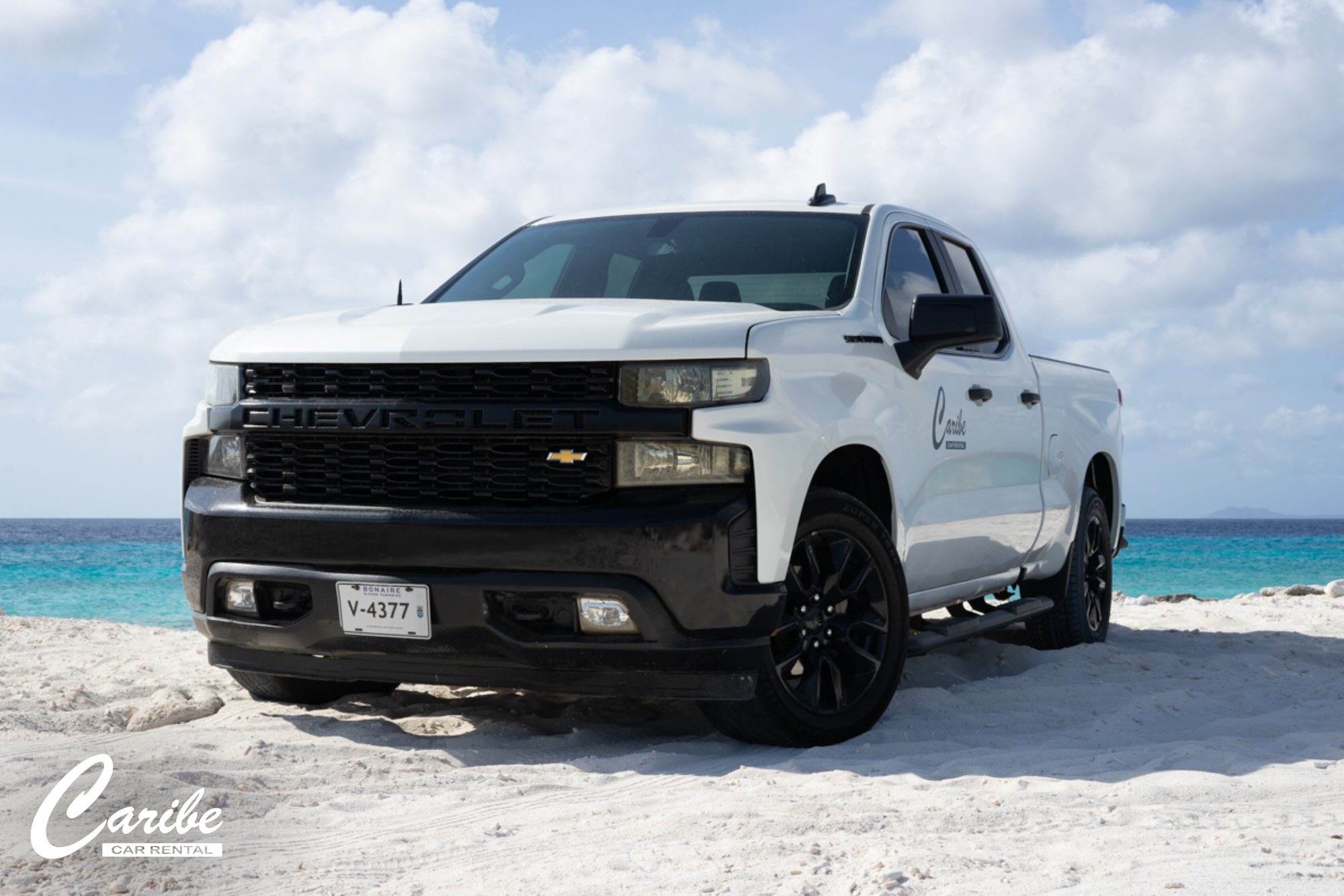 Premium Luxe Pickup: Chevrolet Silverado – Vooraanzicht Links